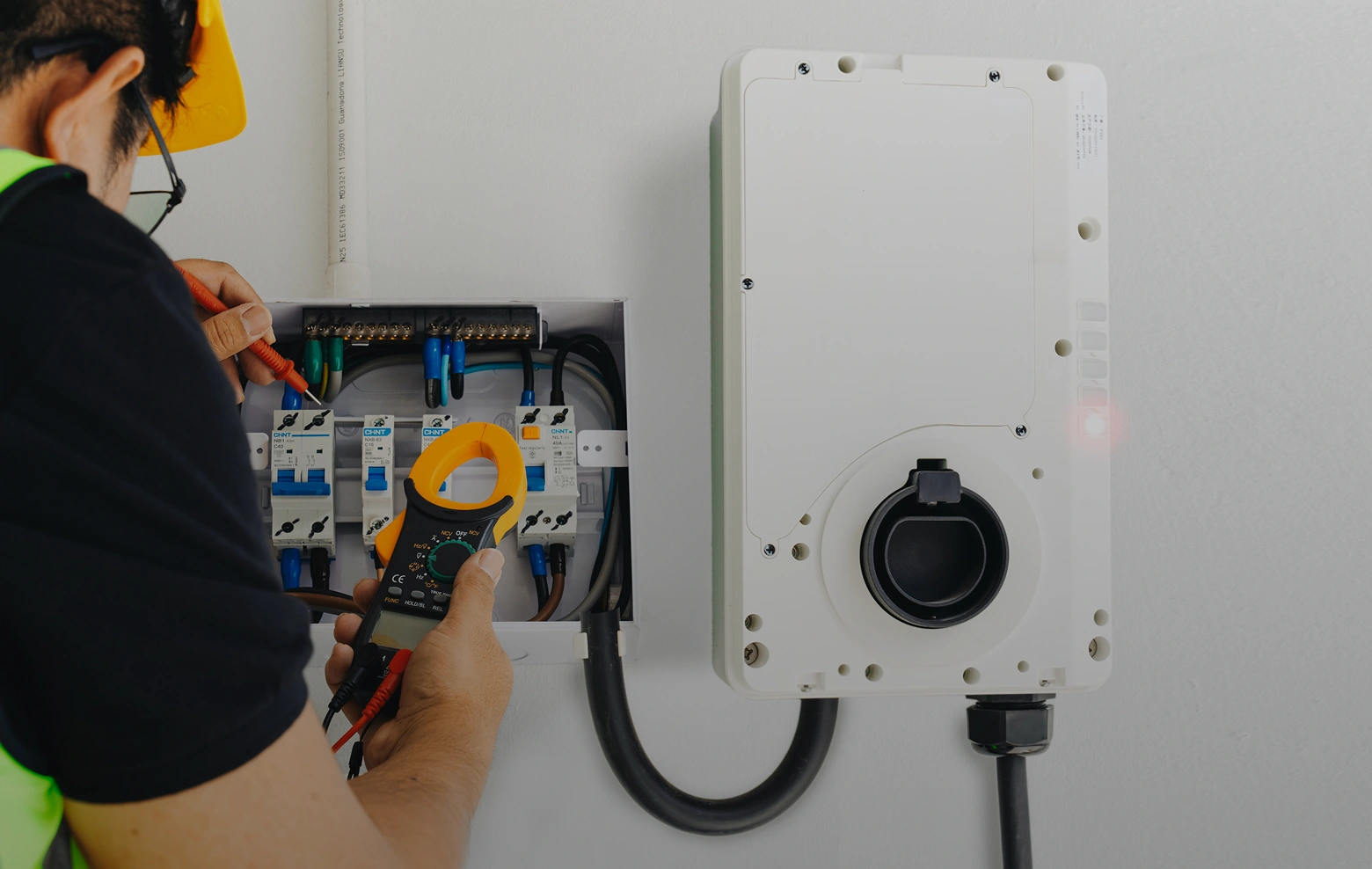 Licensed electrician Phoenix providing residential electrical service.